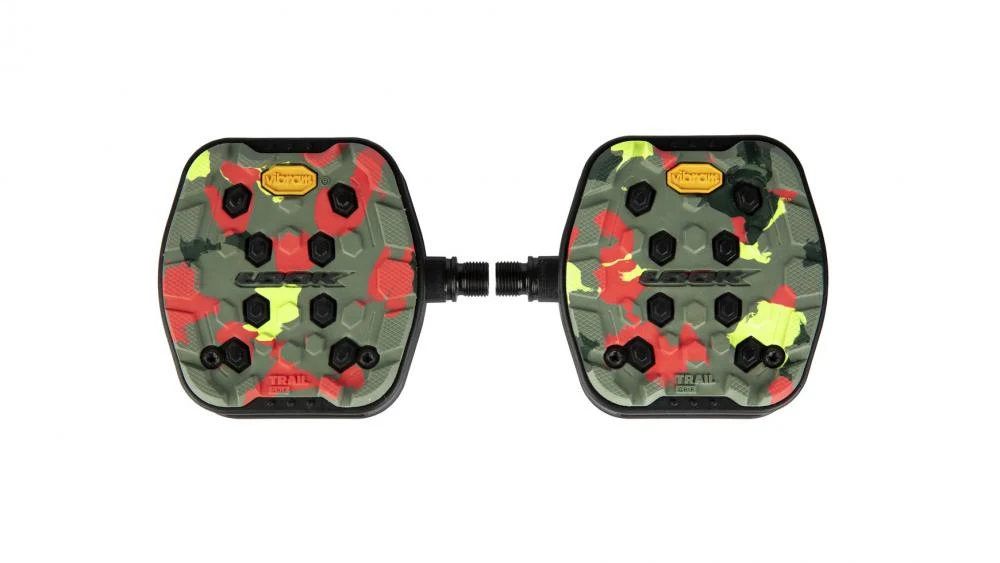 Look Look Trail Grip Camo Plattformpedale, Vibram Activ-Grip Connected Flat-Pedale 107×103 mm, Chromoly Achse