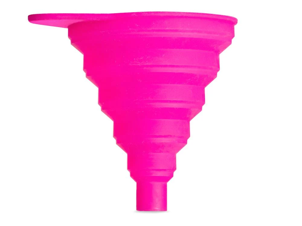 MucOff Muc Off Collapsible Silicone Funnel black